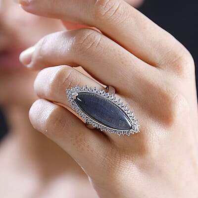 Malagasy Labradorite and White Topaz 17.00 ctw Ring in Rhodium Over Sterling Silver (Size 10.0)