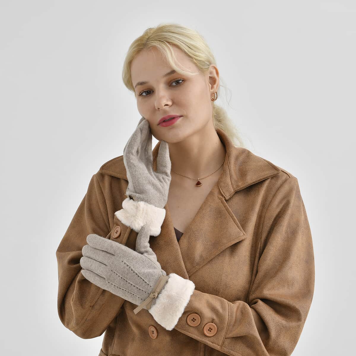 Khaki 70% Wool and 30% Polyster Winter Gloves with Faux Fur and Touch Screen Function image number 1