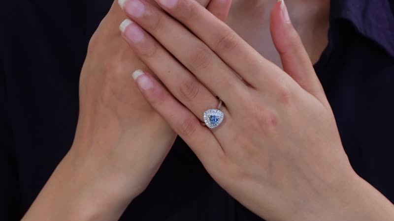 Certified & Appraised Rhapsody 950 Platinum AAAA Santa Maria Aquamarine, Diamond (E-F, VS) (0.33 cts) Ring (Size 6.0) (5.60 g) 0.95 ctw