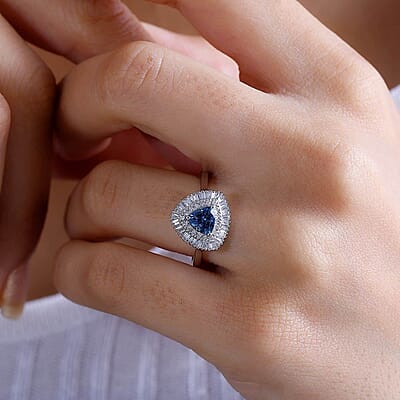 Certified & Appraised Rhapsody AAAA Santa Maria Aquamarine and E-F VS Diamond 0.95 ctw Ring in 950 Platinum (Size 6.0) 5.60 Grams