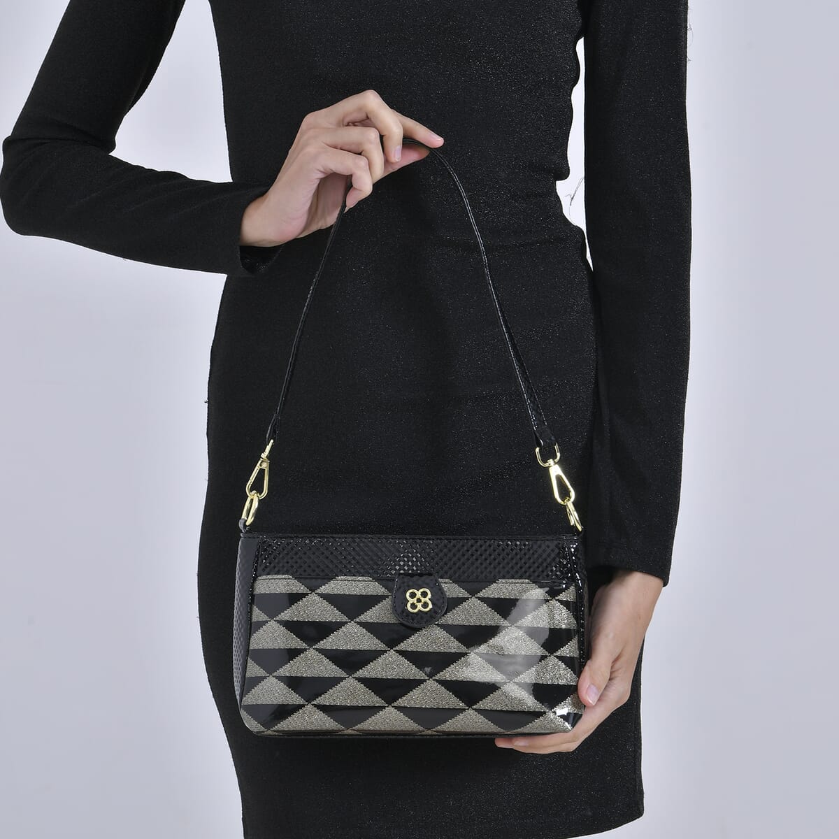 Black Triangle Pattern Faux Leather Crossbody Bag with Shoulder Strap image number 2