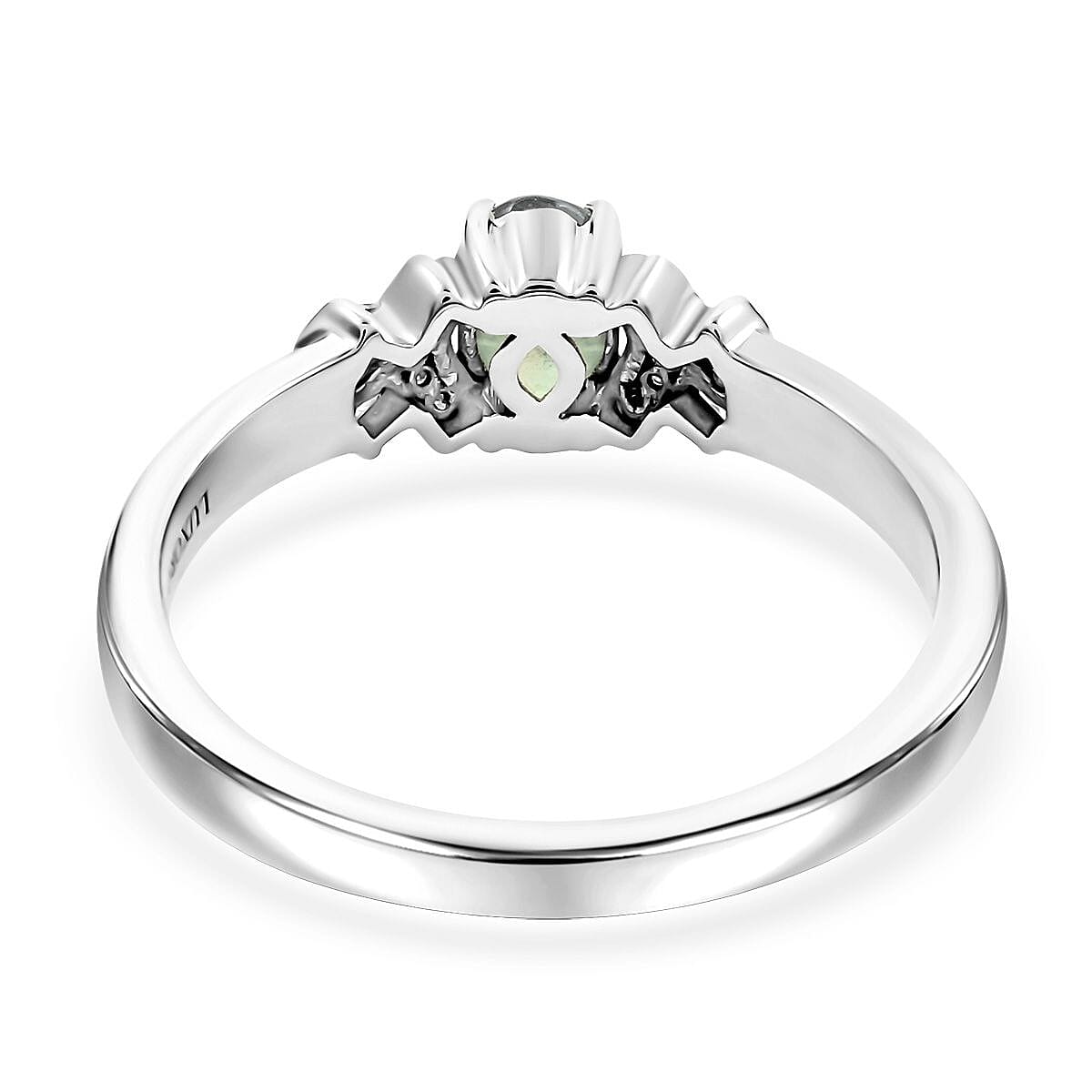 Luxoro AAA Narsipatnam Alexandrite and G-H I3 Diamond 0.90 ctw Ring in 14K White Gold (Size 7.0) image number 4