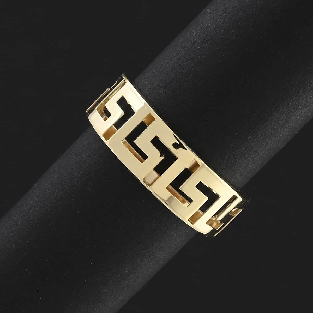 Italian Greek Key 6mm Ring in 10K Yellow Gold 1.55 Grams image number 1