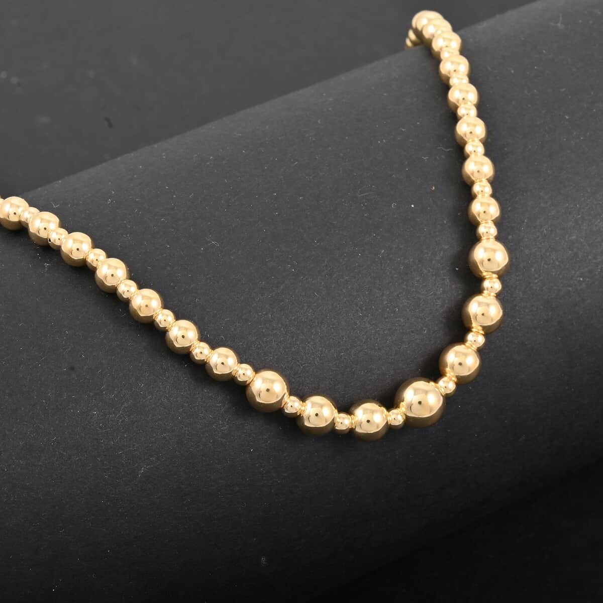 Italian 14K Yellow Gold 4.5-6mm Graduated Bead Necklace 18 Inches 3.90 Grams image number 2