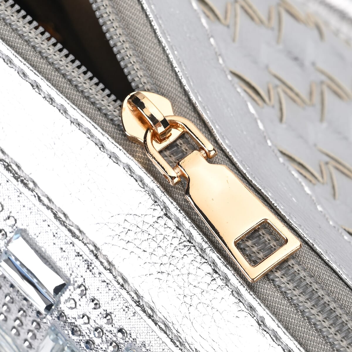 Silver Fashionable Spacious Crystal Tote Bag image number 5