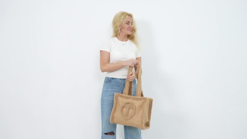 Brown Faux Fur Plush Fashionable Spacious Tote Bag (12.4"x4.7"x11.8")