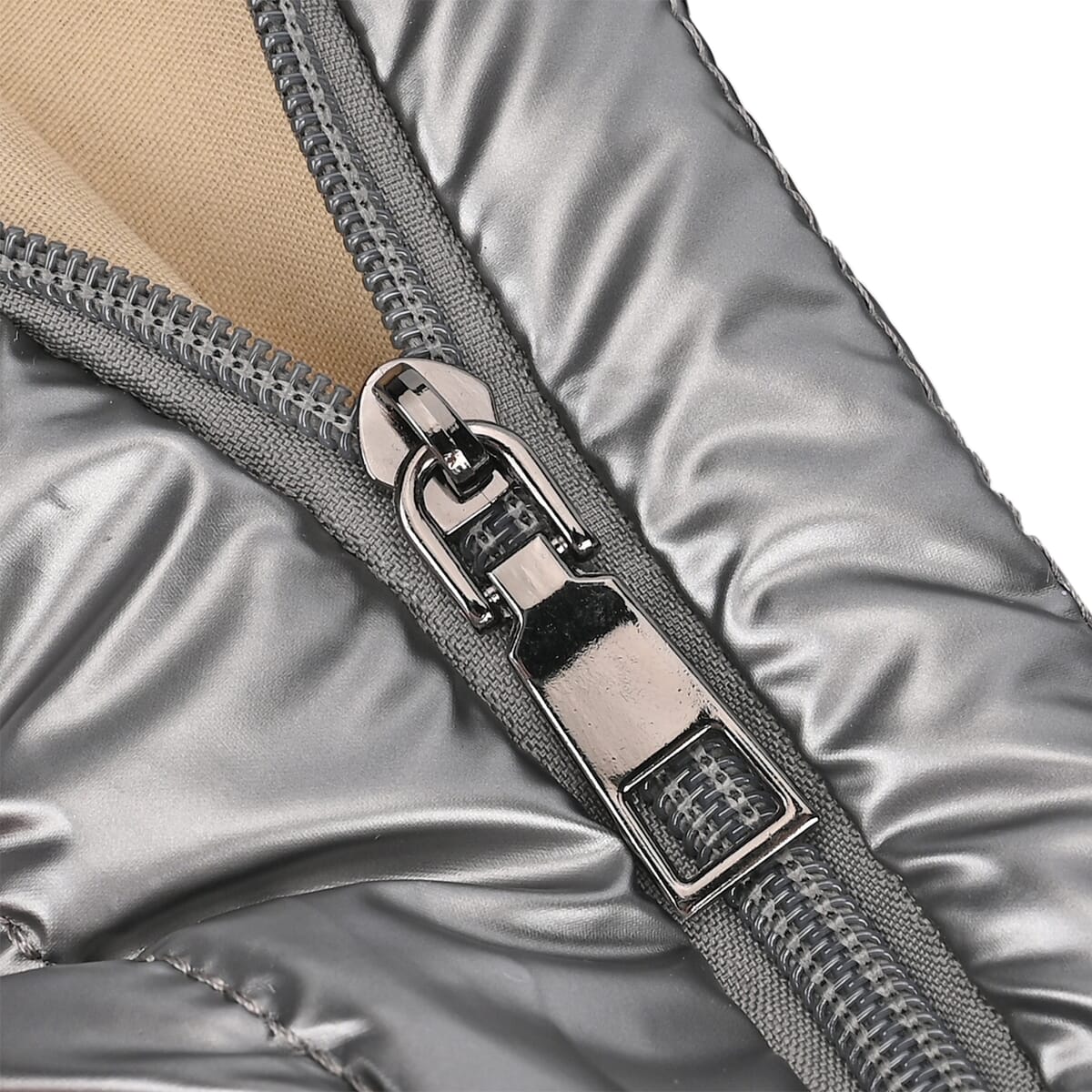 Gray Puffer Quilted Tote Bag with Handle Drop image number 5