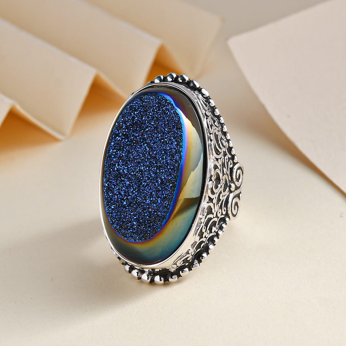 Sajen Silver Blue Window Drusy Quartz 33.50 ctw Ring in Rhodium Sterling Silver (Size 7.0) image number 1