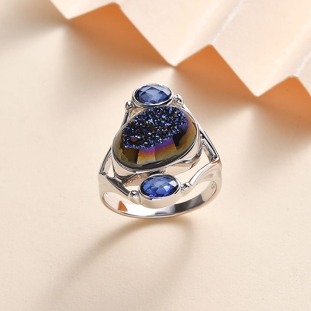 Sajen Silver Forest Window Drusy Quartz and Celestial Blue Quartz 7.10 ctw Ring in Rhodium Over Sterling Silver (Size 9.0) image number 1