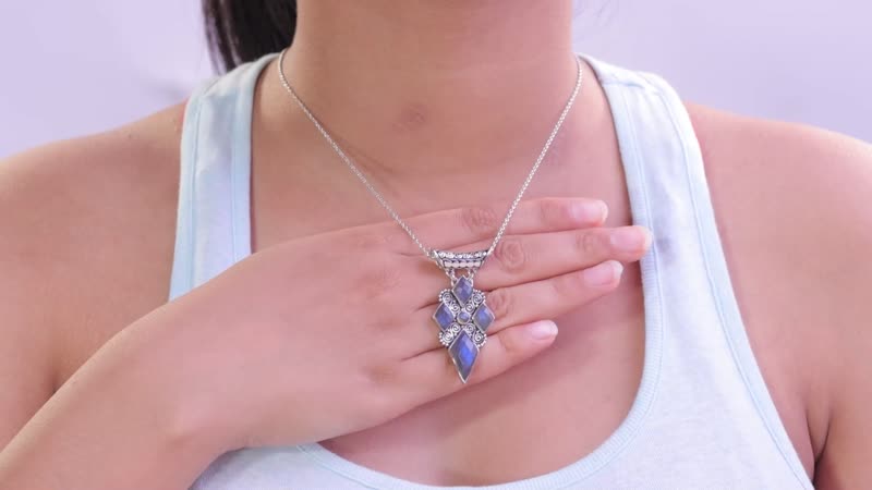 Sajen Silver Malagasy Labradorite 11.00 ctw Pendant in Rhodium Over Sterling Silver