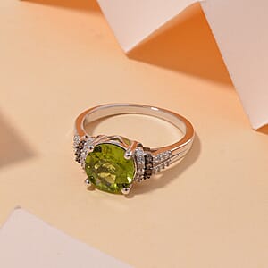 Hebei Peridot, Natural Champagne and White Diamond 3.15 ctw Elegant Ring in Rhodium Sterling Silver (Size 8.0)