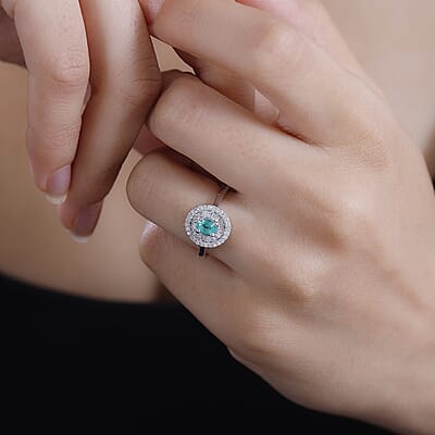 AAA Boyaca Colombian Emerald and Diamond 0.60 ctw Verdant Halo Ring in Rhodium Over Sterling Silver (Size 10.0)