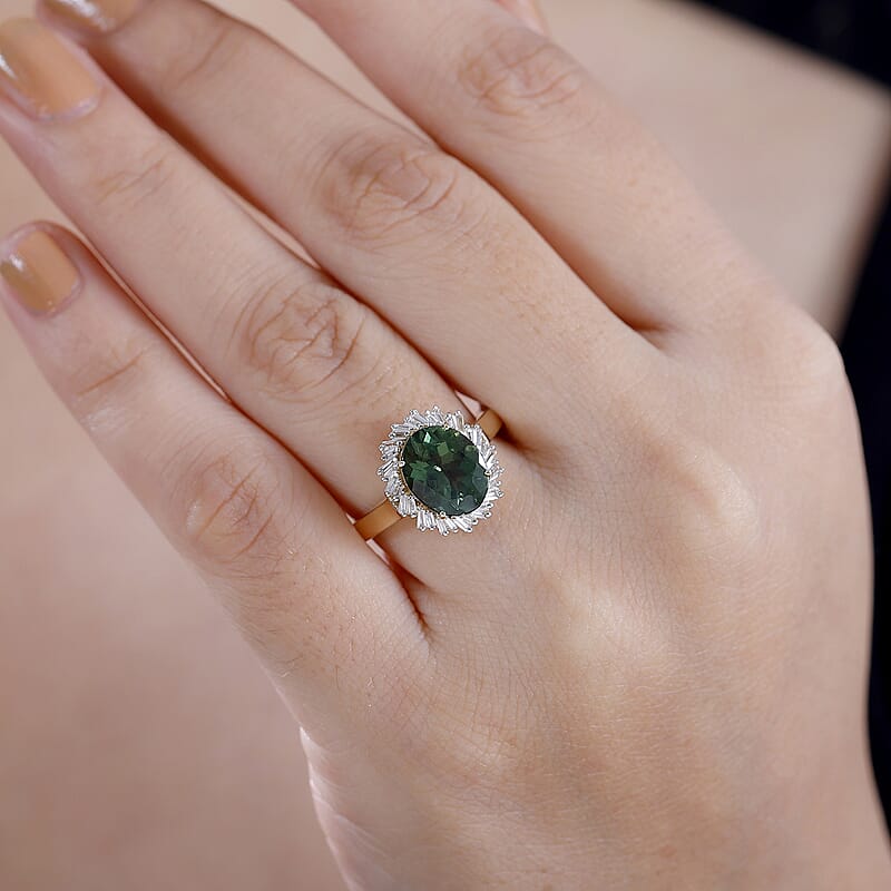 Luxoro Premium Madagascar Green Apatite and G-H I2 Diamond 3.15 ctw Verdant Blossom Ring in 10K Yellow Gold (Size 6.0) 4.30 Grams