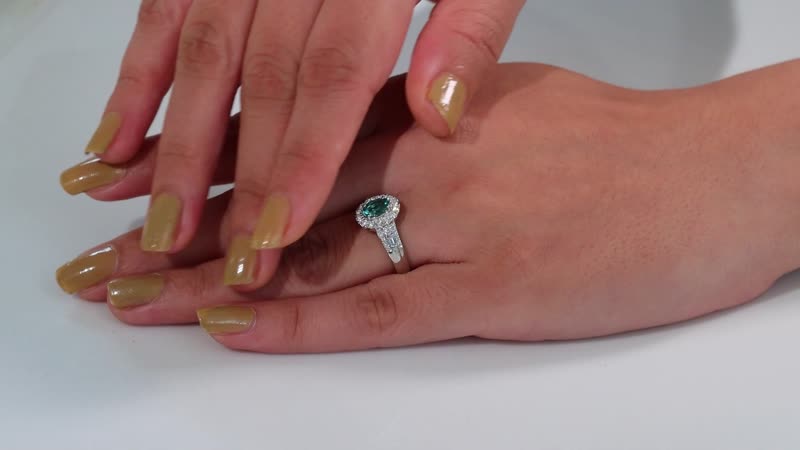 Rhapsody 950 Platinum AAAA Pirineu Lagoon Tourmaline and E-F VS Diamond 1.15 ctw Ring (Size 6.0) 6.15 Grams