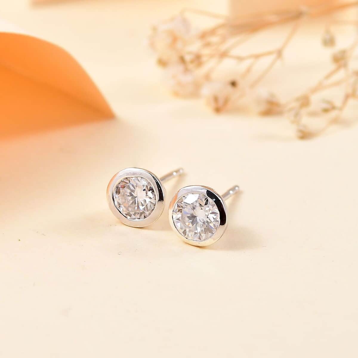 Moissanite 1.50 ctw Solitaire Stud Earrings in Rhodium Over Sterling Silver image number 1