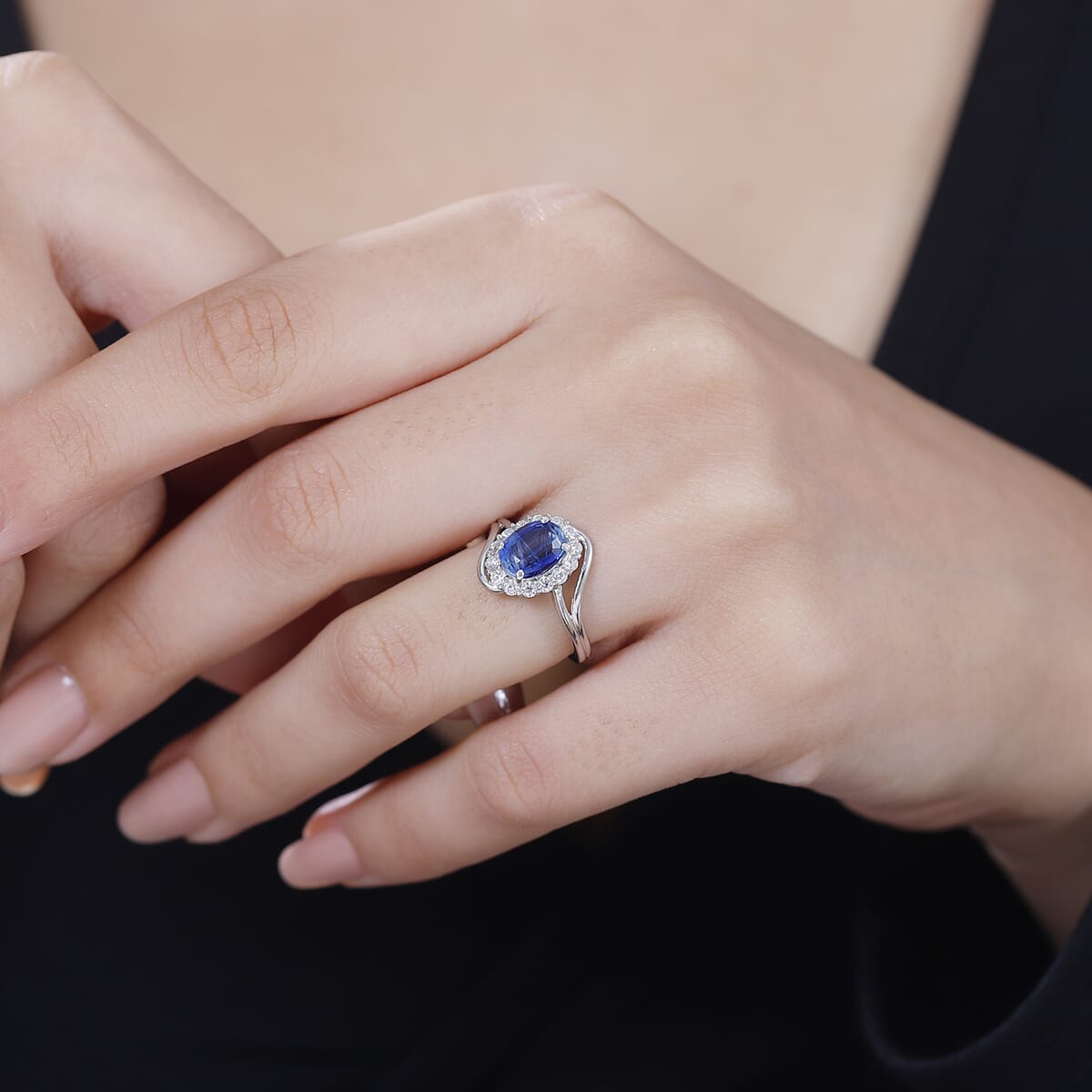 Kashmir Kyanite and Moissanite 2.10 ctw Bypass Ring in Rhodium Over Sterling Silver (Size 9.0) image number 2