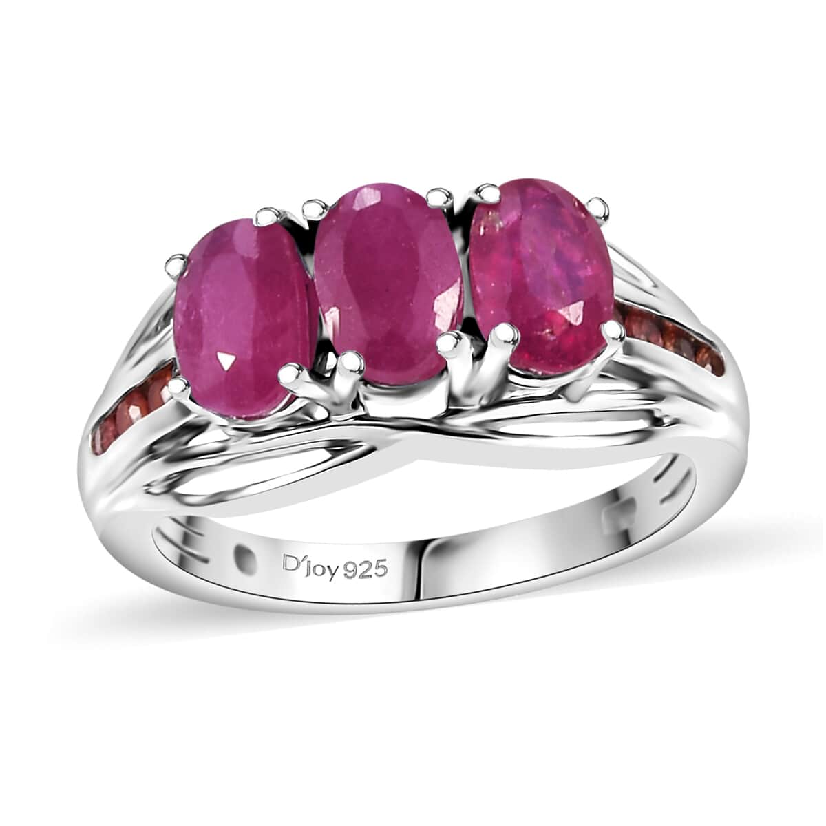 Niassa Ruby (FF) and Red Sapphire 2.25 ctw Ring in Rhodium Over Sterling Silver (Size 10.0) image number 0