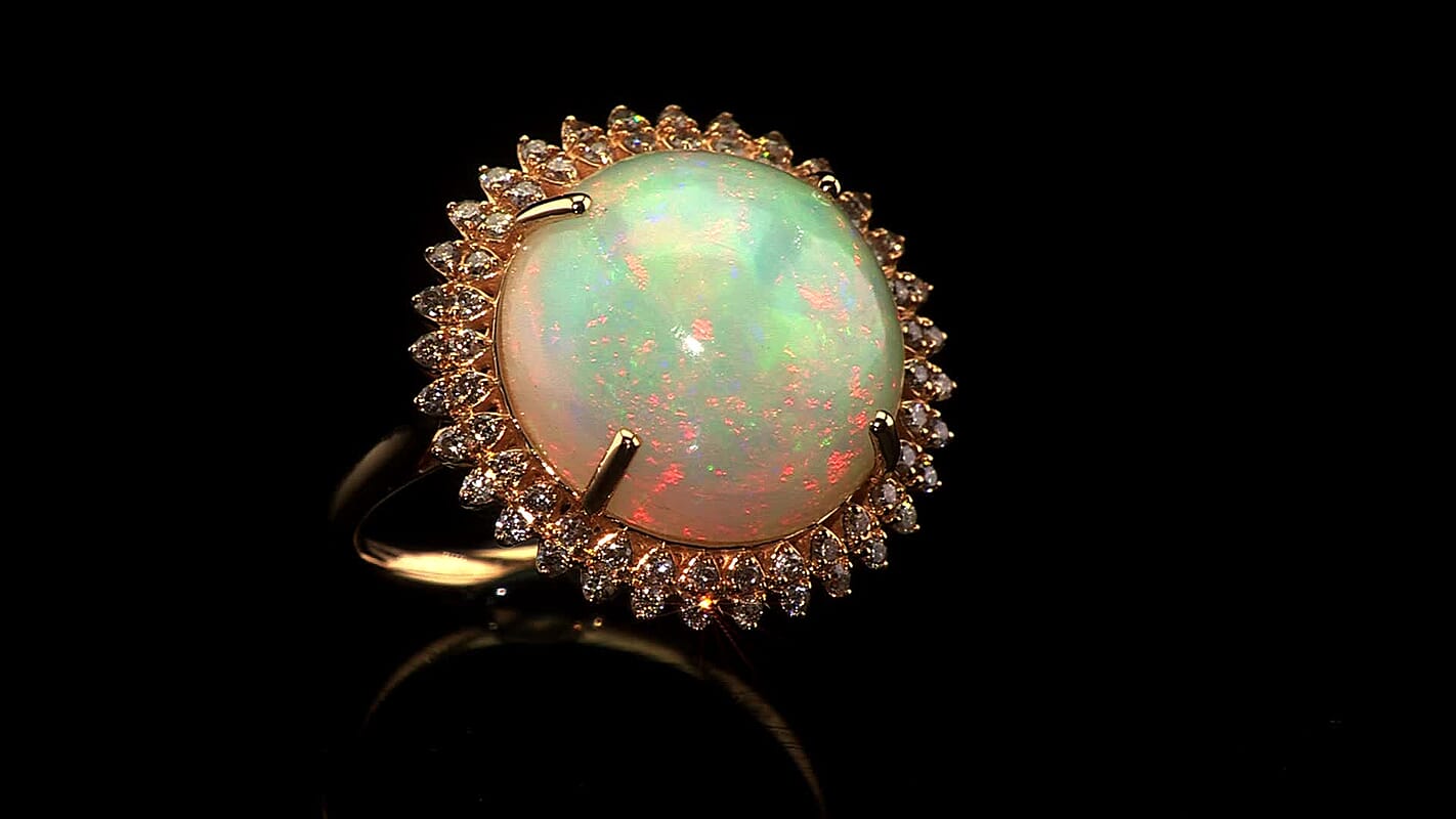 Luxoro AAA Ethiopian Welo Opal and G-H I2 Diamond 8.10 ctw Ring in 14K Yellow Gold (Size 6.0) 5.10 Grams