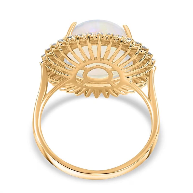 Certified and Appraised Luxoro AAA Ethiopian Welo Opal and G-H I2 Diamond 8.10 ctw Ring in 14K Yellow Gold (Size 7.0) 5.10 Grams