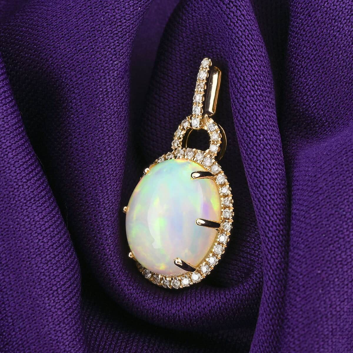 Certified & Appraised Luxoro AAA Ethiopian Welo Opal and G-H I2 Diamond Pendant in 10K Yellow Gold 3.60 ctw image number 1