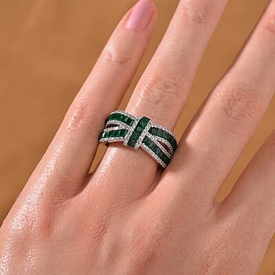 Simulated White and Green Diamond Ring in Rhodium Over Sterling Silver (Size 7.0)