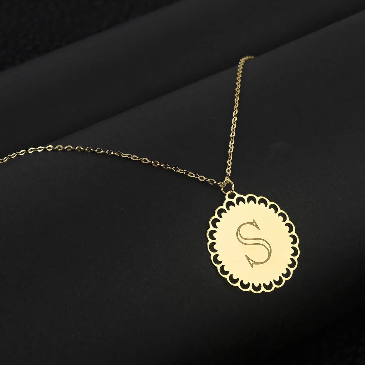 Italian 10K Yellow Gold Initials S Necklace 18-20 Inches 1.50 Grams image number 1