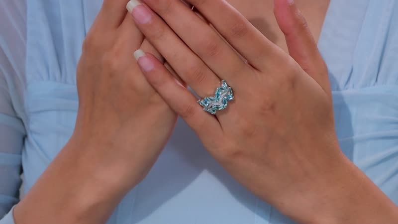 Ring Information Type	Fashion Ring Metal	Sterling Silver Height	25 mm Approx. Width	23 mm Approx. Length	15 mm Approx. Plating	Rhodium Plating