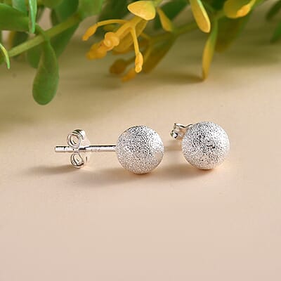 Stud Earrings in Sterling Silver