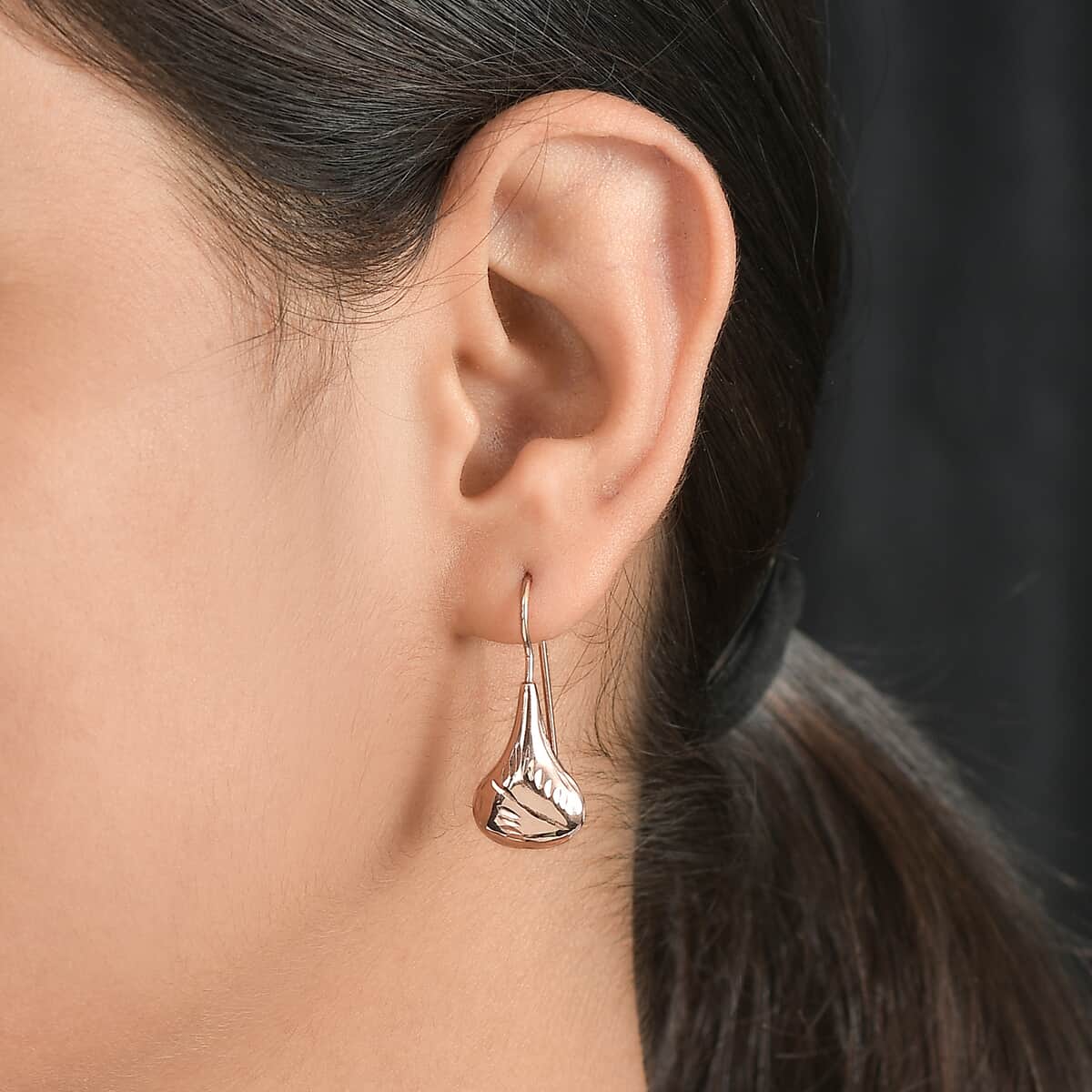 Organic Shape Teardrop Earrings in 14K RG Over Sterling Silver 2.50 Grams image number 2