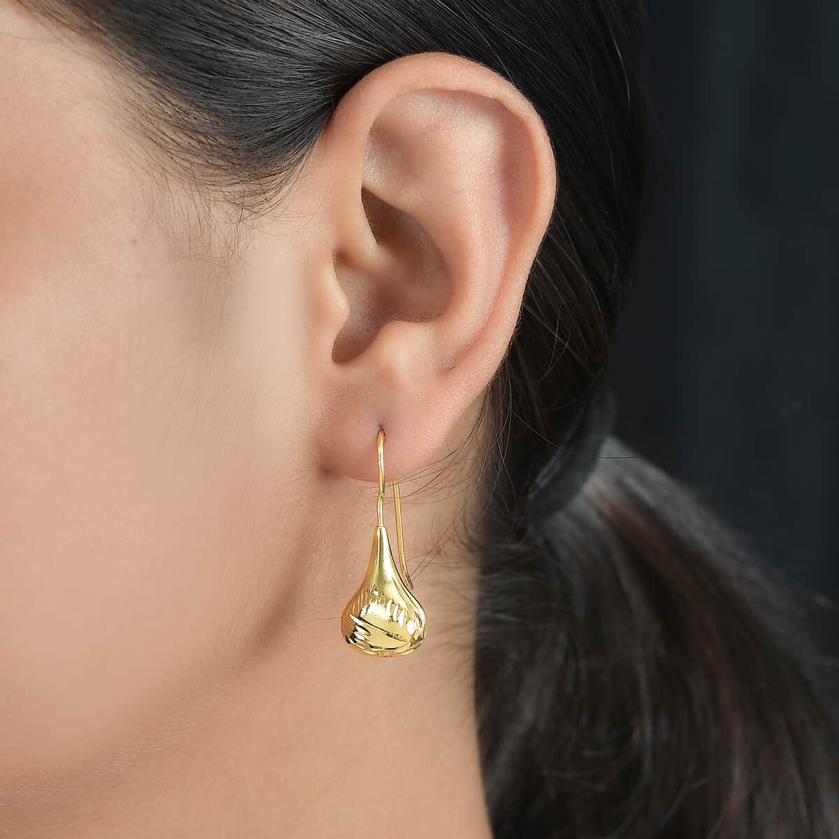 Organic Shape Teardrop Earrings in 14K Yellow Gold Over Sterling Silver 2.50 Grams image number 2