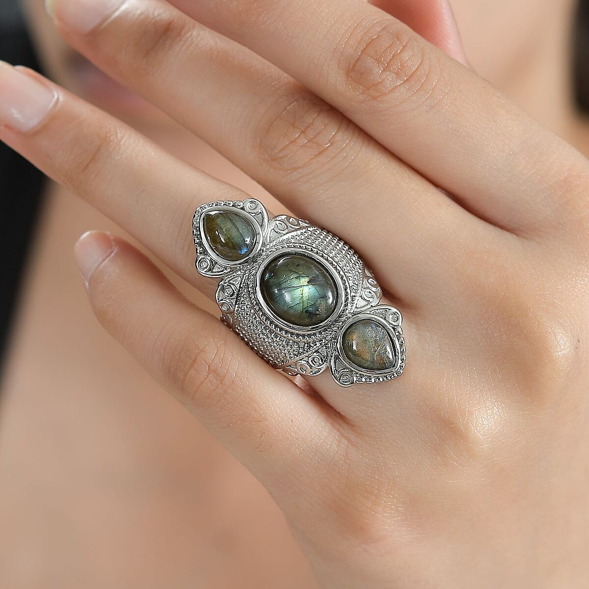 Malagasy Labradorite 10.00 ctw 3 Stone Ring in Stainless Steel (Size 6.0)  image number 2