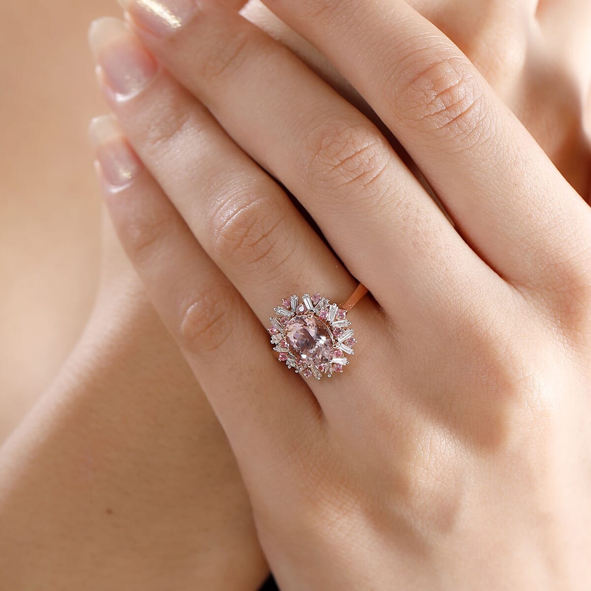 Iliana AAA Pink Morganite, Mahenge Spinel and G-H SI Diamond 2.50 ctw Ring in 18K Rose Gold (Size 7.0) 4.70 Grams image number 2