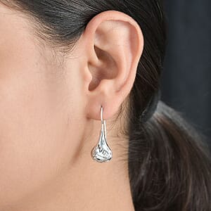 Organic Shape Teardrop Earrings in Sterling Silver 2.50 Grams
