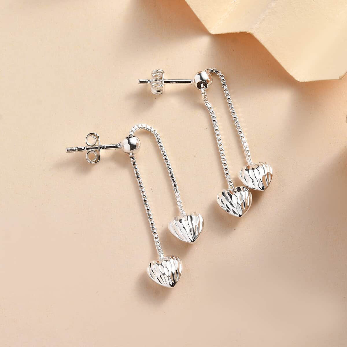 Heart Earrings in Sterling Silver 2 Grams image number 1