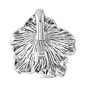 Flower Pendant without Chain in Sterling Silver 7.8 Grams
