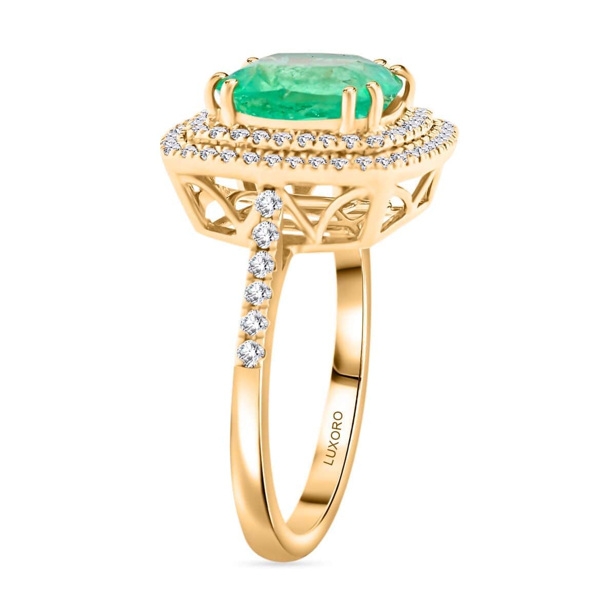 Certified & Appraised Luxoro AAA Boyaca Colombian Emerald and I2 Diamond 3.75 ctw Ring in 14K Yellow Gold (Size 7.0) 4.65 Grams image number 3