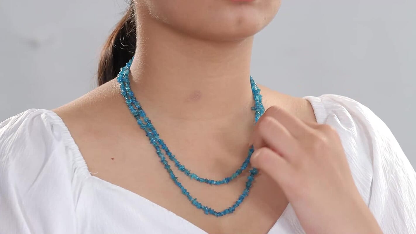 Malgache Neon Apatite Chips 140.00 ctw Necklace 36 Inches