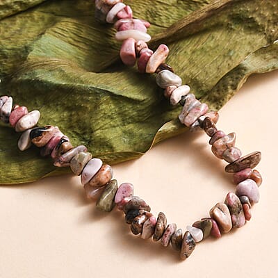 Rhodolite Garnet Chips 383.32 ctw Necklace 28 Inches