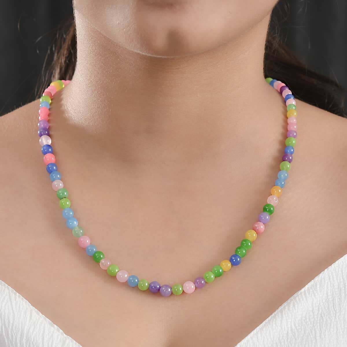 Multi Jade (D) 132.00 ctw Beaded Necklace in Stainless Steel 20 Inches image number 2