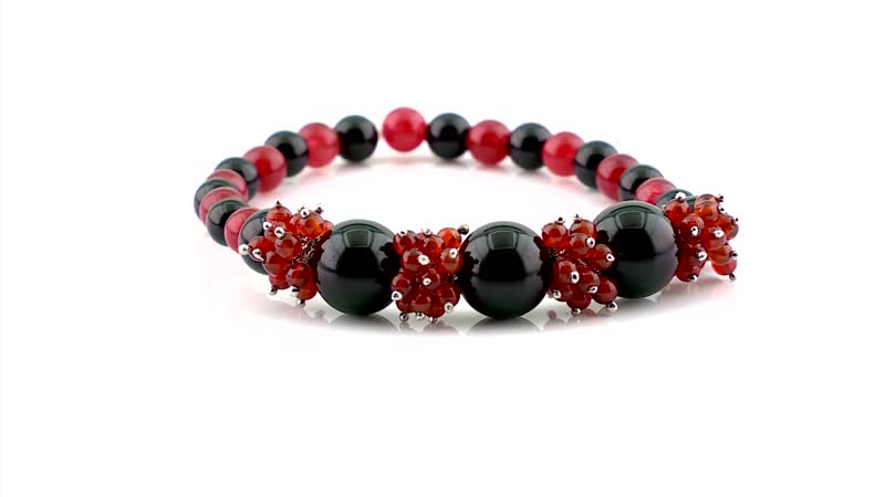 Black Agate and Red Quartzite 180.00 ctw Beaded Bracelet in Rhodium Over Sterling Silver (7.50 In)