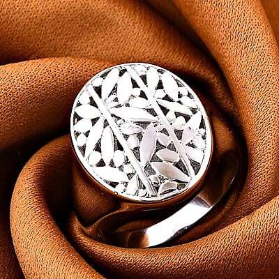 Ring in Sterling Silver (Size 10.0) 9.40 Grams