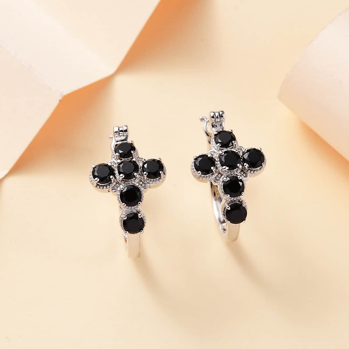 Karis Thai Black Spinel 2.40 ctw Earrings in Platinum Bond image number 1