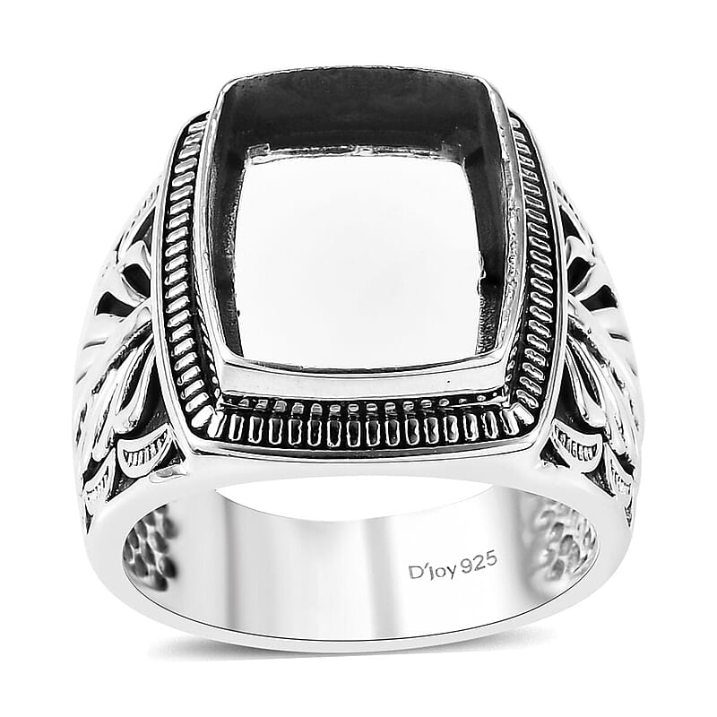 Artisan Crafted Royston Ribbon Turquoise 9.00 ctw Solitaire Ring in Black Oxidized Sterling Silver (Size 10.0)