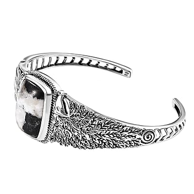 D'Joy Artisan Crafted White Buffalo 19.60 ctw Eagle and Feather Cuff Bracelet in Black Oxidized Sterling Silver (7.25 In)