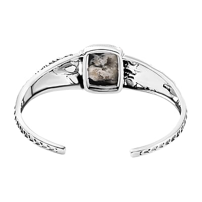 D'Joy Artisan Crafted White Buffalo 19.60 ctw Eagle and Feather Cuff Bracelet in Black Oxidized Sterling Silver (7.25 In)