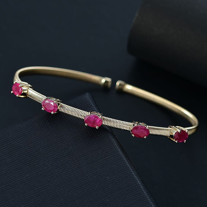 Luxoro Premium Montepuez Ruby 3.00 ctw Cuff Bracelet in 10K Yellow Gold (7.25 In)