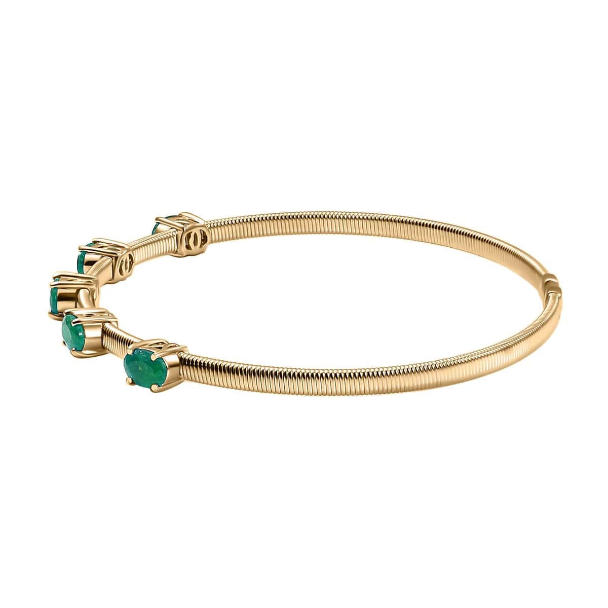 Doorbuster Luxoro Premium Kagem Zambian Emerald 2.20 ctw Cuff Bracelet in 10K Yellow Gold (7.25 In) image number 3