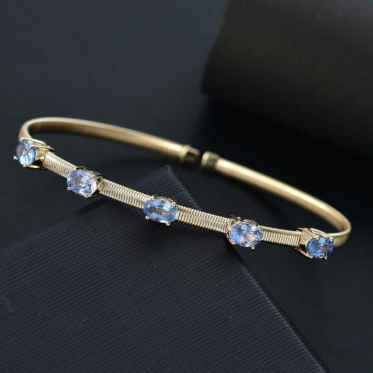 Luxoro AAA Ceylon Blue Sapphire 2.75 ctw Cuff Bracelet in 10K Yellow Gold (7.25 In) 7 Grams image number 1