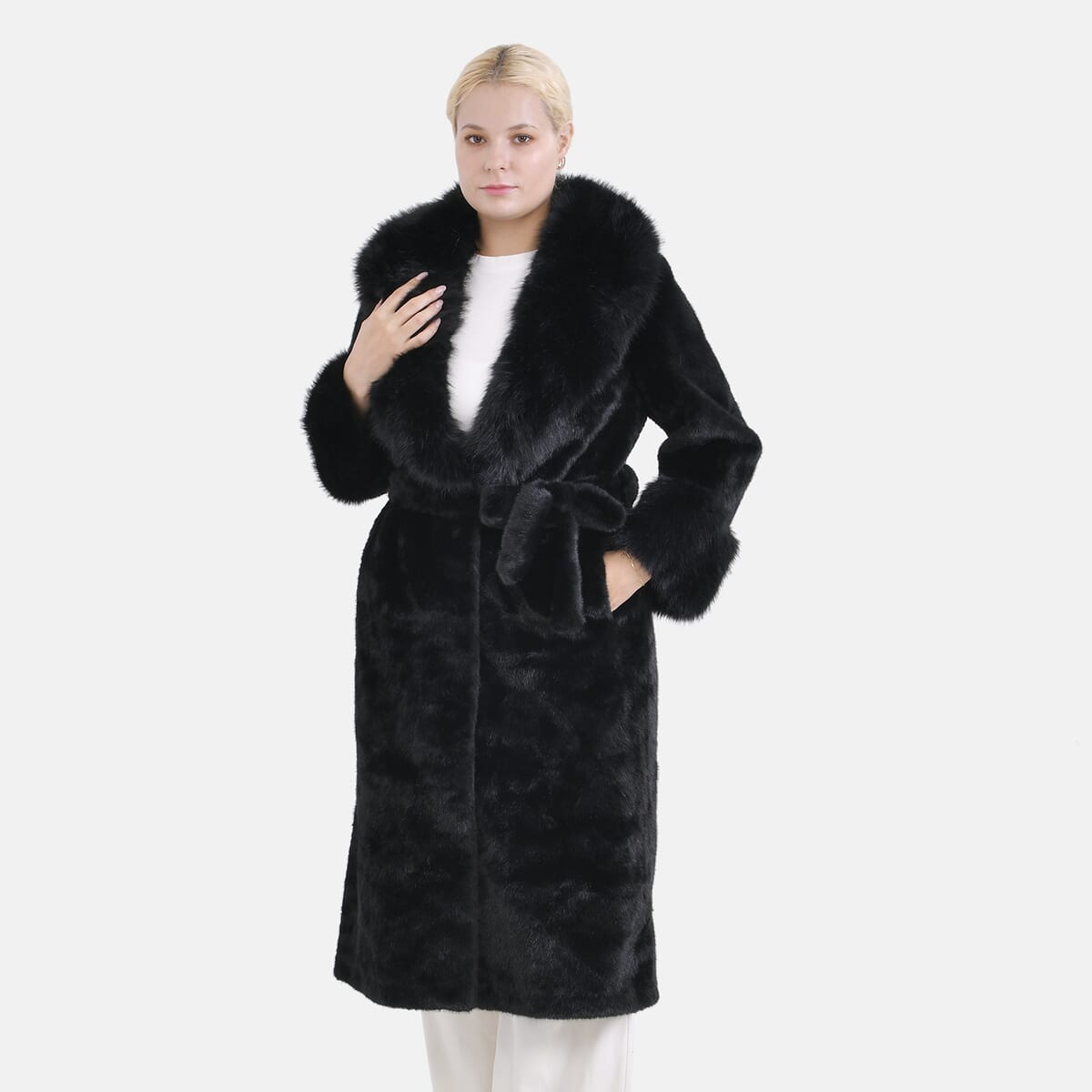 Tamsy Black Luxe Faux Fur Trench Coat with Pockets- One Size L-XL image number 3
