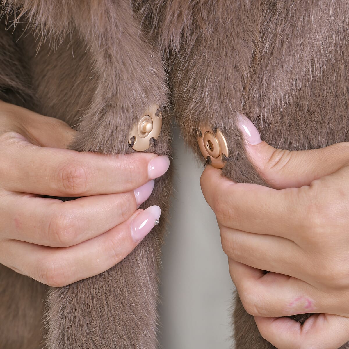 Tamsy Brown Luxe Faux Fur Trench Coat with Pockets- One Size S-L image number 6